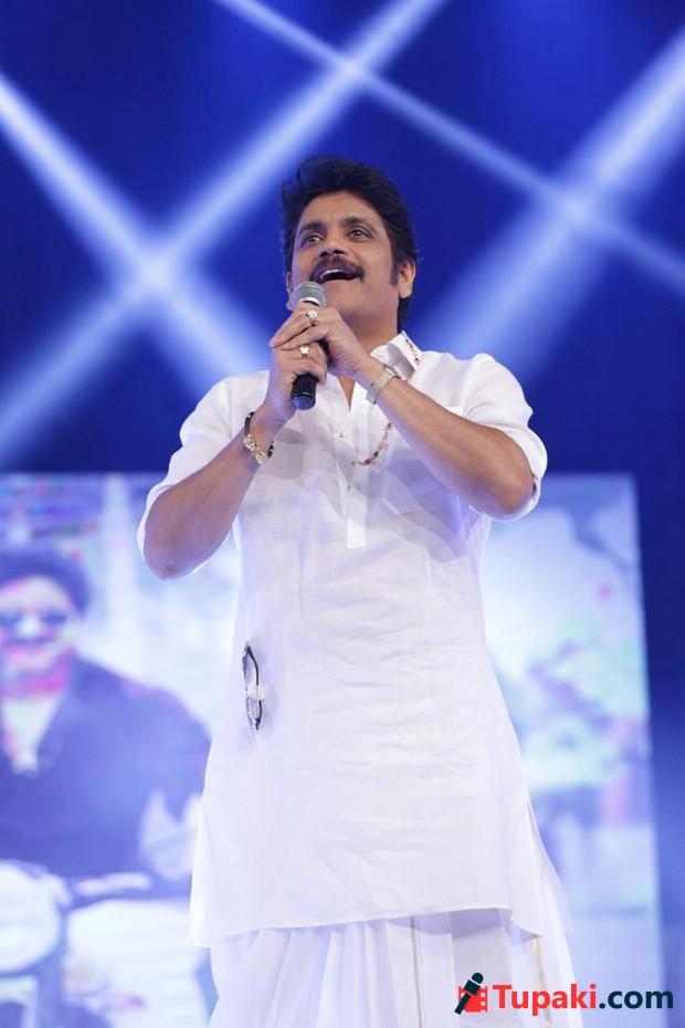Nagarjuna Stage Performance At Soggade Chinni Nayana Audio Launch Photos